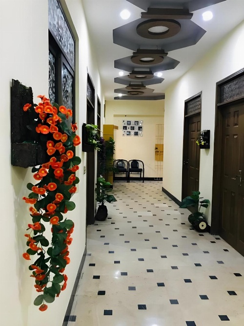 Hotel Second Home Karachi image 8
